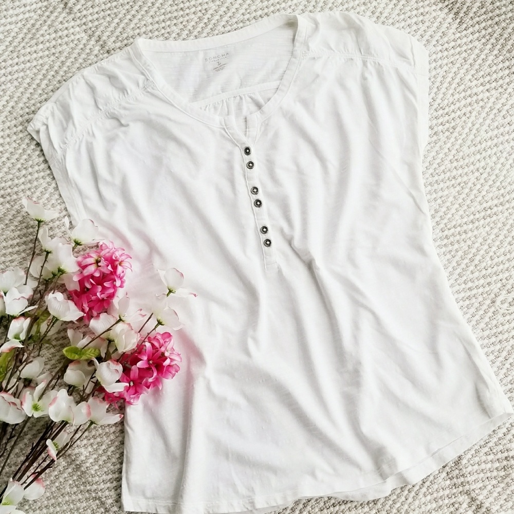 NWOT • SONOMA • %100 Cotton Tee